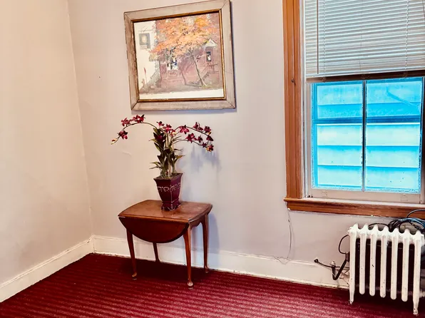 497 Hamilton St, Albany, NY 12203
