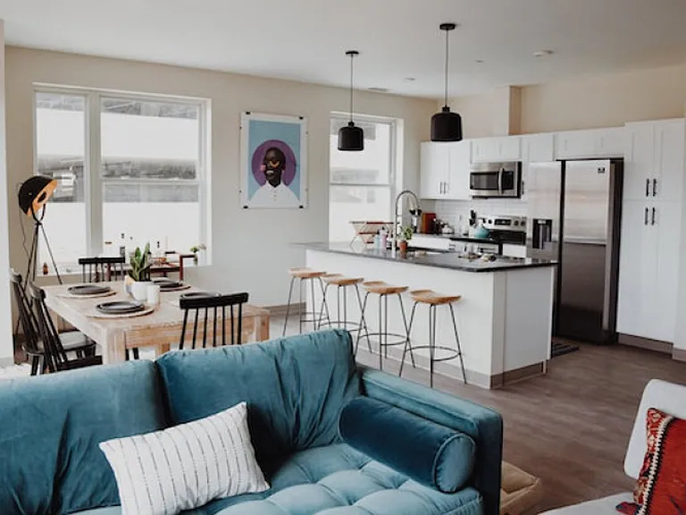 Luxury Apartments in Cleveland's Ohio City — Photo 37