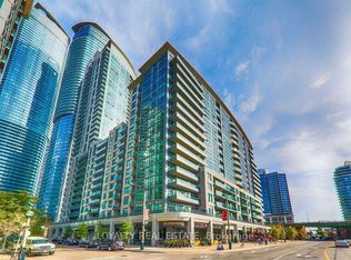 19 Grand Trunk Cres UNIT 309, Toronto, ON M5J 3A3