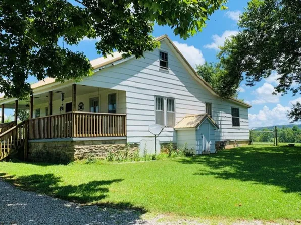 13849 Old Kentucky Rd, Walling, TN 38587