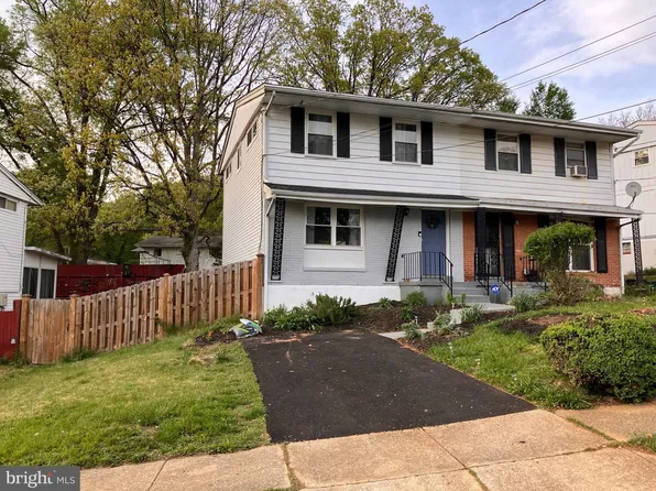 7240 Hylton St, Capitol Heights, MD 20743