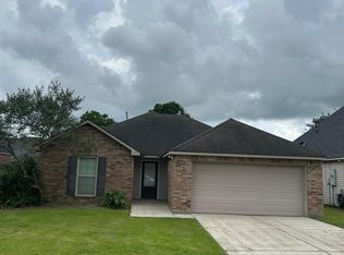 17093 Richmond Dr, Prairieville, LA 70769