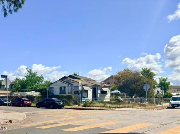 203 E 107th St, Los Angeles, CA 90003