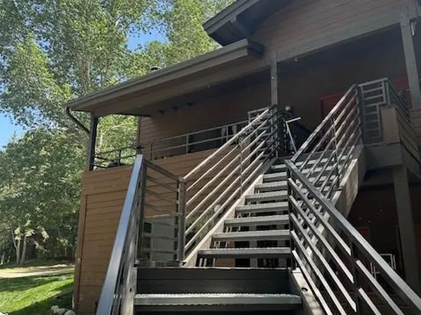 165 Gopher Rd APT 22, Avon, CO 81620