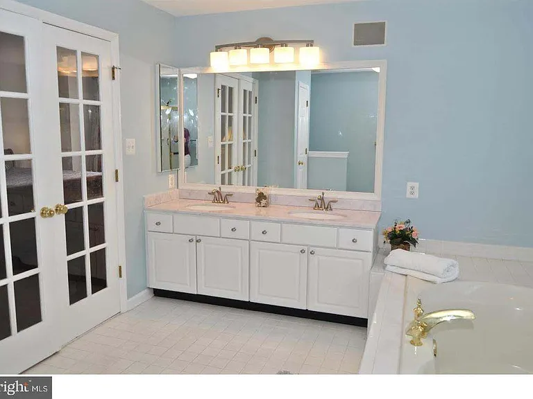 7 Matson Ct — Photo 19