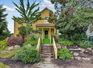 129 NE 57th St, Seattle, WA 98105