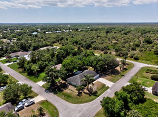 981 Seneca Ave, Sebastian, FL 32958