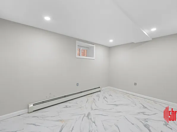 1703 East 46th Street image 14 of 21