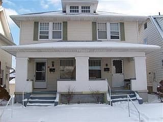1st image of 36 E Maplewood Ave
