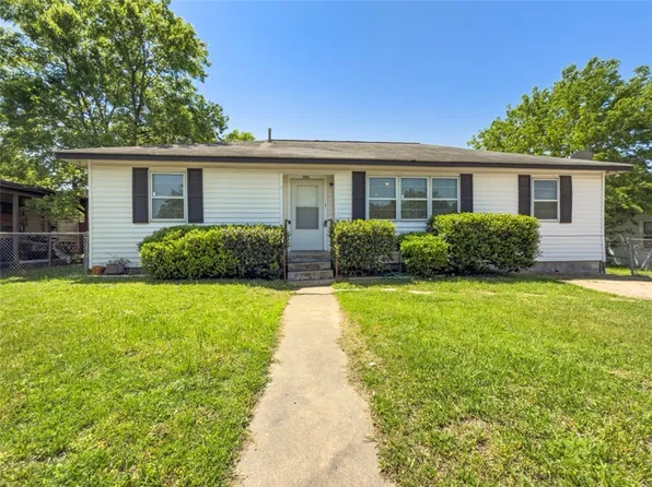 703 Live Oak St, Bryan, TX 77803