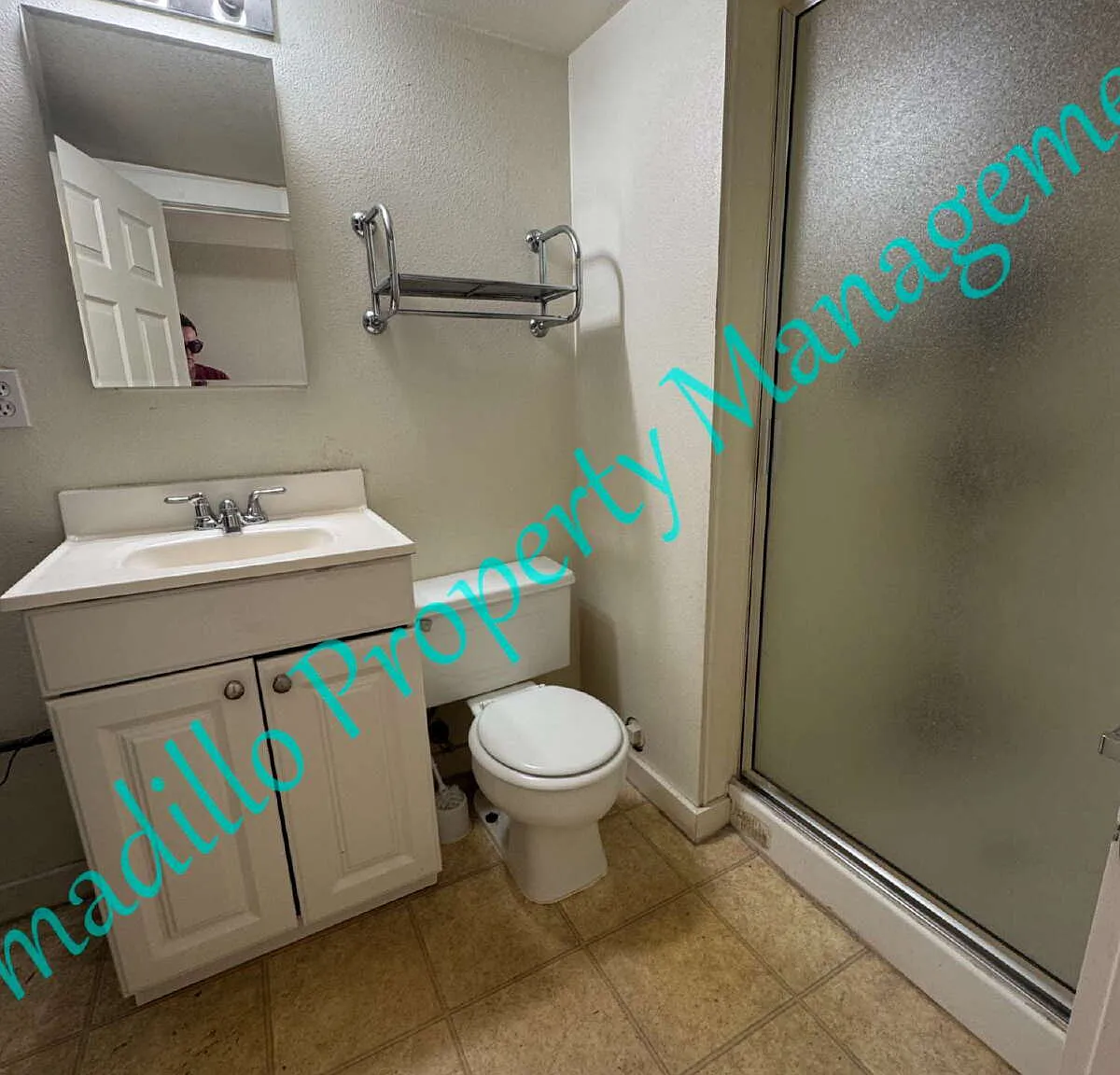 4 bed, 2.0 bath, $2,150 — Photo 3