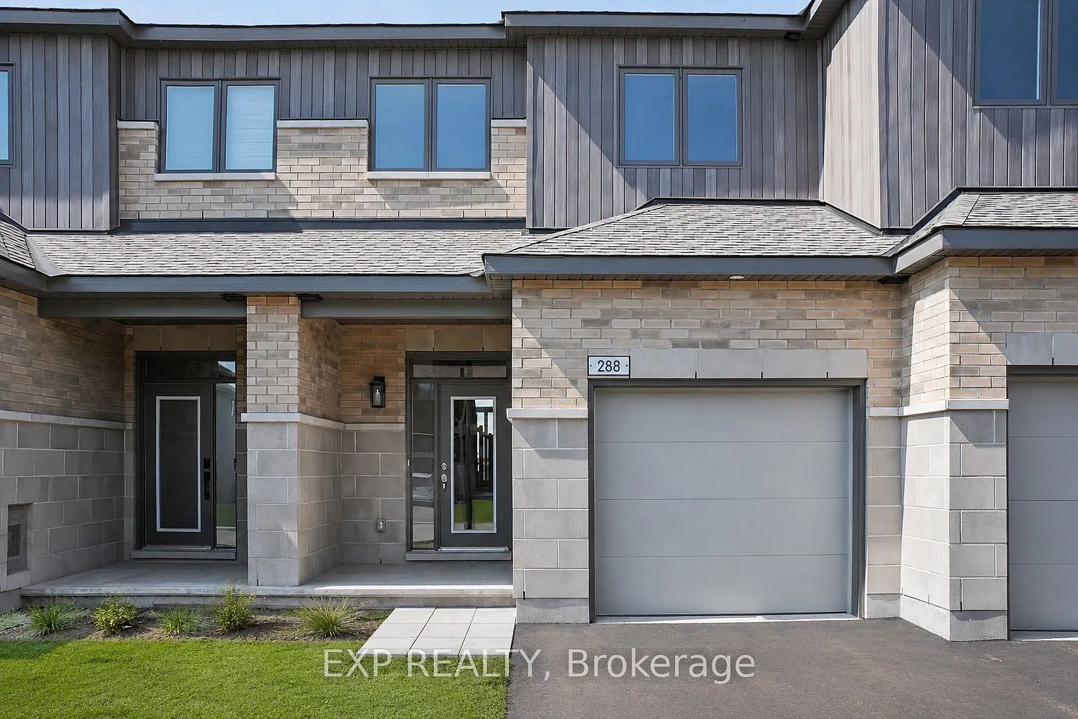 3 bed, $2,725 — Photo 1