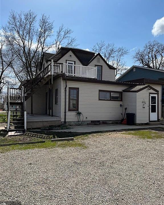 200 S Shore Dr, Clear Lake, IA 50428 Zillow