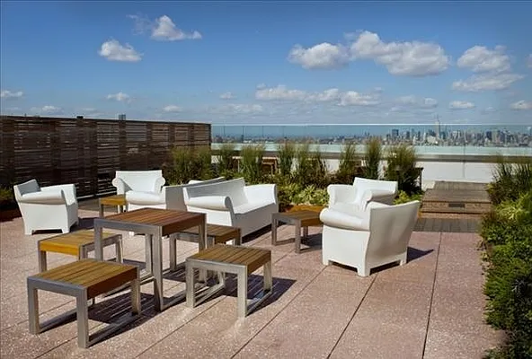 Rented by Nest Seekers International | media 3