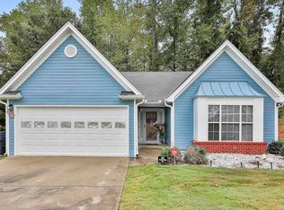 5305 Deer Ln, Union City, GA 30291