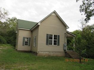 85 Rowden St, Calico Rock, AR 72519