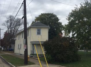 1237 Jefferson St, Oshkosh, WI 54901