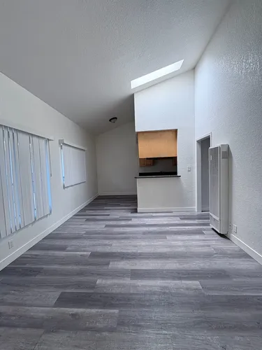 1080 Temple Ave #203 Photo 1