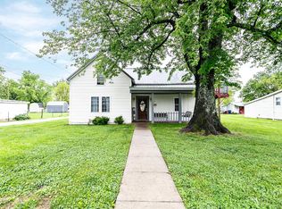 238 Shuck Ave, Lebanon, KY 40033