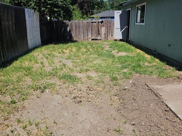 2504001, 416 Union Ave #A, Medford, OR 97501