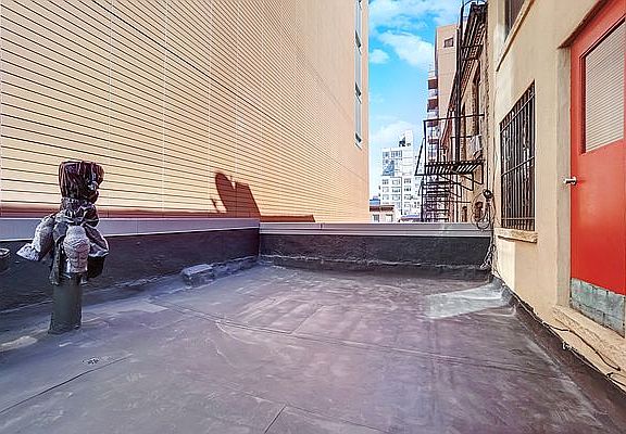 3rd image of 436 4th Ave APT 2R