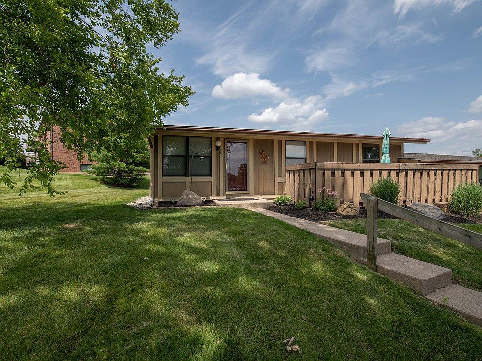 1st image of 5070 Foxwood Pl #17