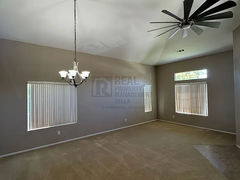 756 Conlon Dr — Photo 5