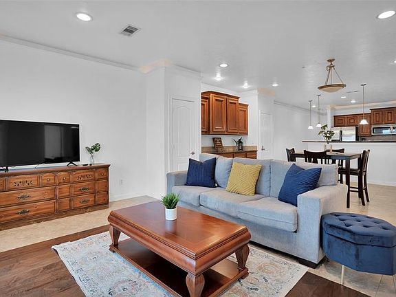 4th image of 7037 Kingston Cove Ln Unit 315