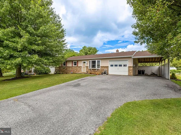 934 Dallas Dr, York, PA 17406