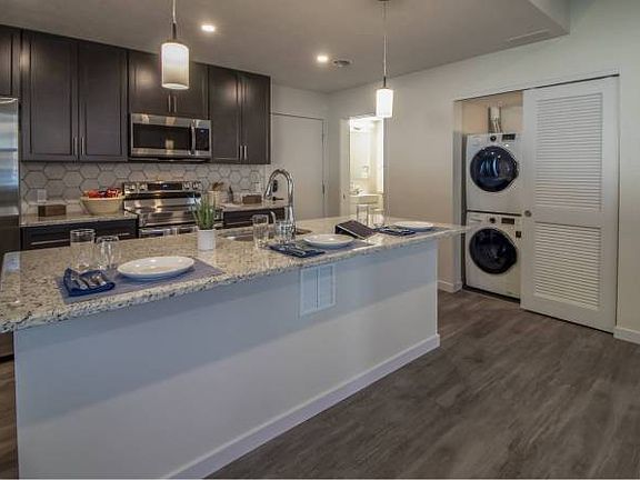 2nd image of 2325 Euclid Heights Blvd #2347C2
