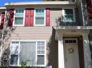 2110 Golden Oak Ln, Valrico, FL 33594