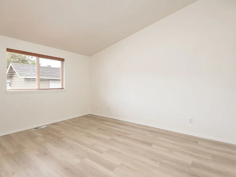 63251 Gallop Ct — Photo 17