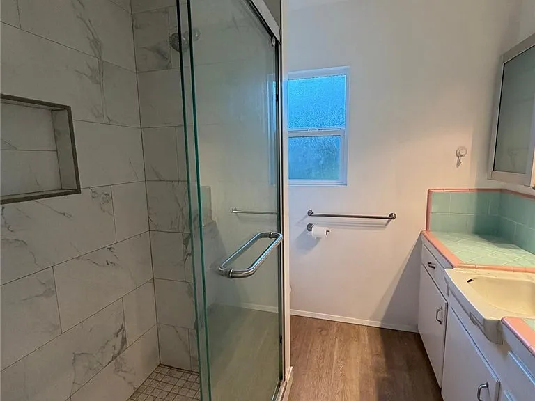 5937 Sultana Ave — Photo 12