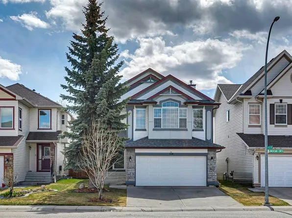 108 NE Somerside Cres SW, Calgary, AB T2Y 4K6