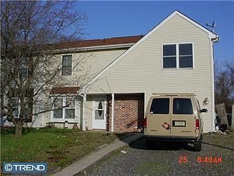 2nd image of 211 Trout Dr
