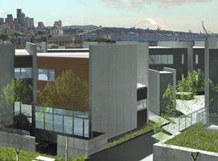 2313 W Newton St #307, Seattle, WA 98199