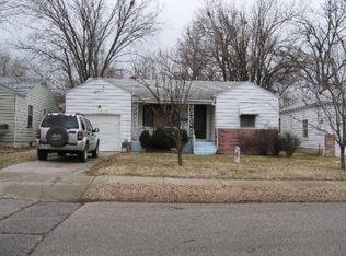 1231 E Harrison St, Springfield, MO 65804