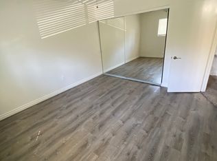 17161 Harbor Bluffs Cir APT B, Huntington Beach, CA 92649