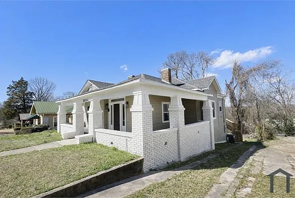 3 bed, 1900 sqft, $1,595 — Photo 2