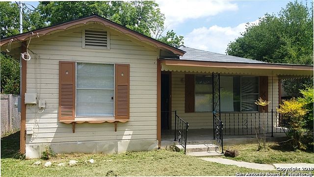 1st image of 523 Drury Ln