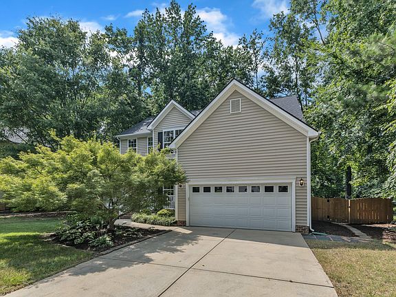 2nd image of 3007 Shopton Dr