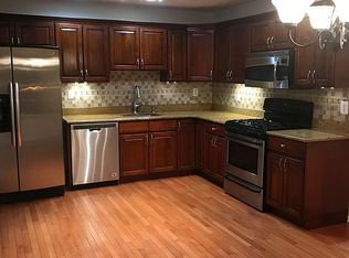 271 Prestwick Way, Edison, NJ 08820