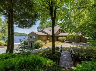 534 Bunker Rd, New London, NH 03257