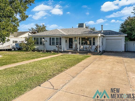 2nd image of 109 W Vega Dr