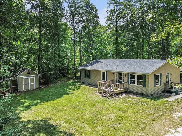 1055 Bringold Ave, Lake, MI 48632