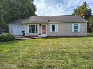 37 Alton Dr, Dudley, MA 01571