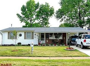 1020 Sherman Ln, Florissant, MO