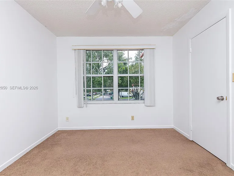 2592 W Saratoga Dr — Photo 25