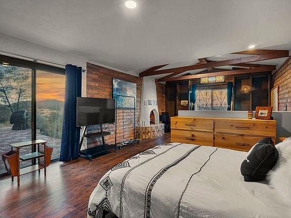 2nd image of 1511 E Camino Del Monte #1