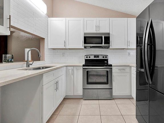 2nd image of 11665 NW 45th St #11665